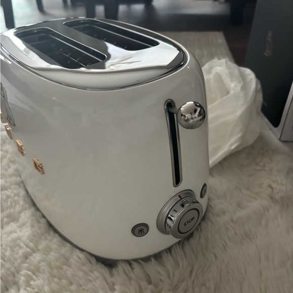 **SOLD**Smeg White Toaster with Gold Accents - Picture 2 of 10